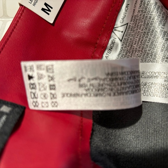 ZARA Sz M Vegan Leather High Rise Zipper at Ankle Unlined Trousers Leggings NEW - Picture 8 of 15